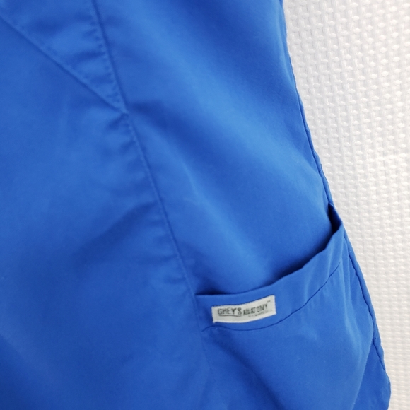 Greys Anatomy Top 2 Pocket Faux Crossover Scrub Top Royal Blue size Small - Picture 3 of 7